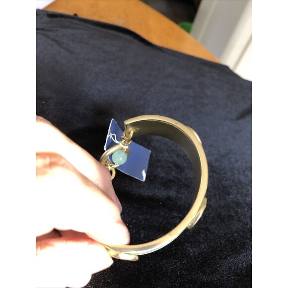 NWT Vineyard Haven Bracelet Cuff Turquoise Color Shells w/ Crystal - Picture 6 of 9